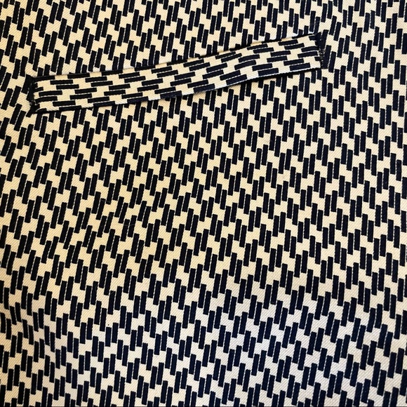 GAP Black and White Patterned Slim Ankle Pants, NWT - Picture 3 of 3